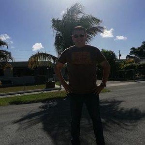 Meet your Posher, Jorge javier